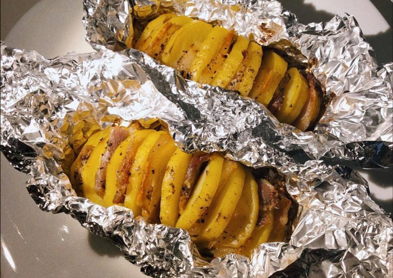 Картошка с салом в фольге в духовке рецепт с фото запеченная целиком