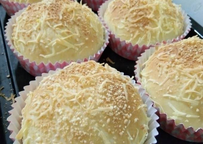 Resep Roti Keju Parmesan Tanpa Ulen Oleh Yulian Eka Cookpad