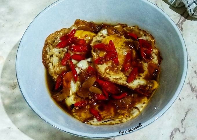 Resep Telur Ceplok Kecap Pedas Oleh Nidarudi Cookpad