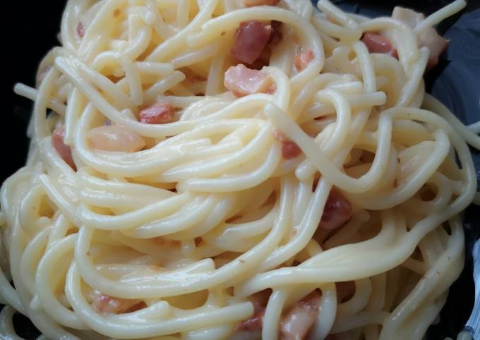 Carbonara Spagetti Kun Krisztina Receptje Cookpad Receptek