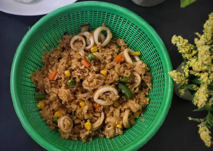 Resep Nasi Goreng Cumi Oleh Rahimi Castleville Cookpad