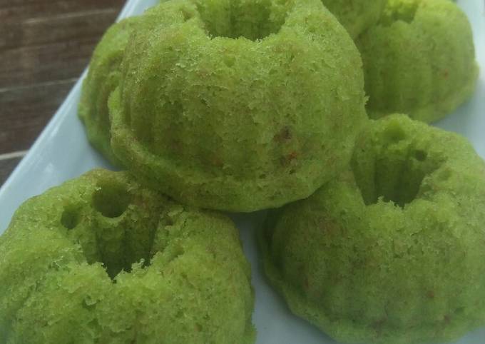 Resep Bolu Kukus Pisang Janten Pandan Oleh Riana Sudanti Cookpad