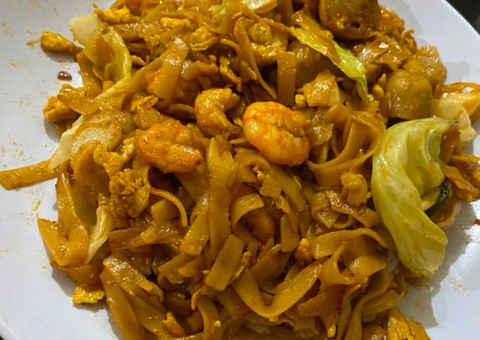 Resep Kwetiau Goreng Udang Bakso Oleh Kiki Anggraeni Cookpad