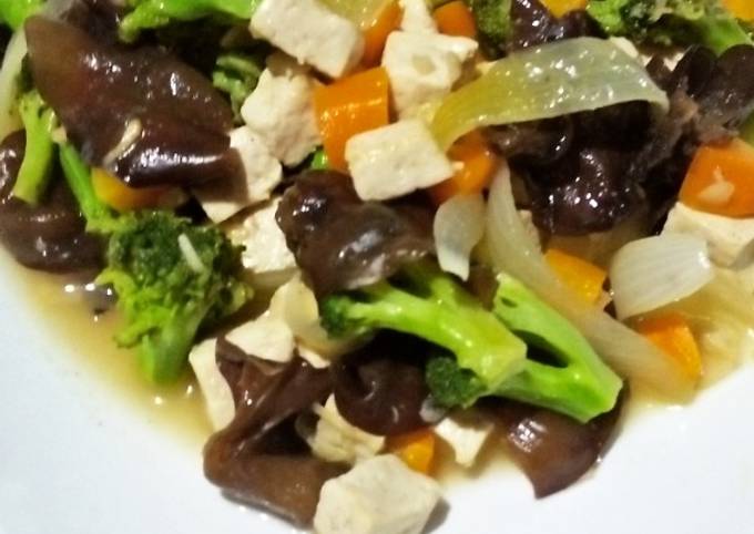 Resep Tumis Brokoli Jamur Dan Tahu Oleh Via Riska Andani Cookpad