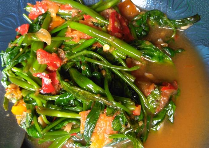 Resep Kangkung Terasi Oleh Kurnia Yulia Cookpad