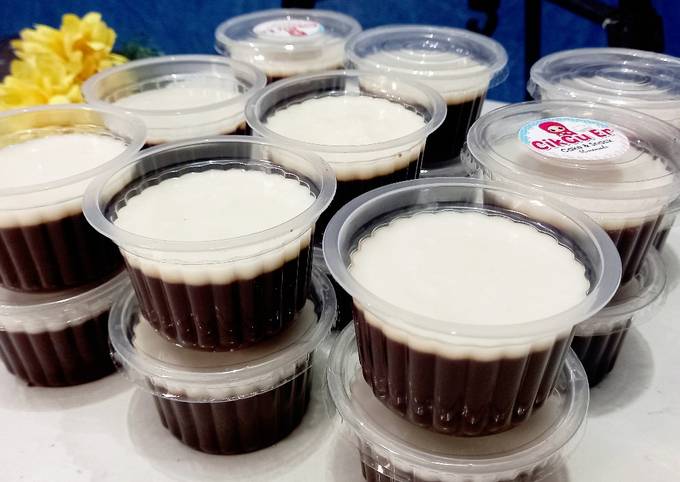 Resep Puding Coklat Ala KFC Oleh CikGu Er Cookpad