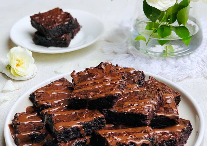 Resep Fudgy Brownies Tower Oleh Silvia Novi Cookpad