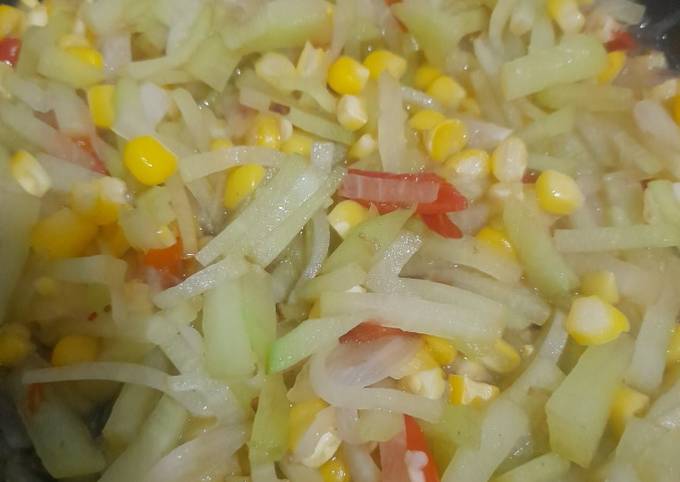 Resep Tumis Labu Siam Jagung Menu Sahur Praktis Oleh Fadma Cookpad