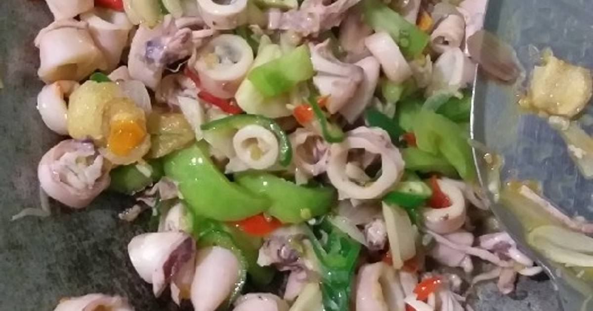 Resep Tumis Cumi Cabai Hijau Oleh Siva Cookpad