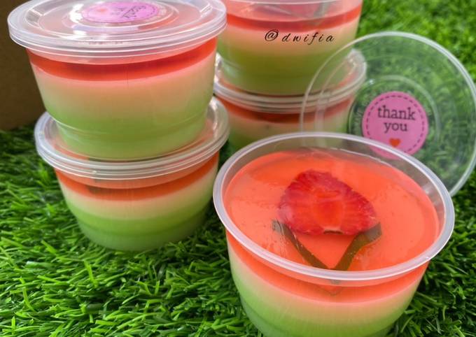 Resep Puding Susu Melon Strawberry Oleh Dwifia Cookpad