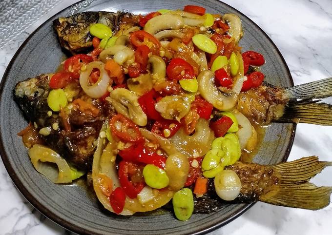 Resep Ikan Mas Pete Jamur Oleh Aysha Ailani Arka Cookpad