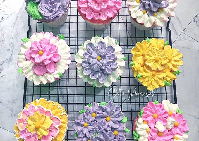 Resep Buttercream With Simple Syrup Oleh Setia Memasak Cookpad