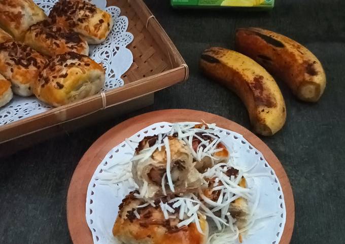 Resep Bolen Pisang Oleh Bernadetta Endang Cookpad