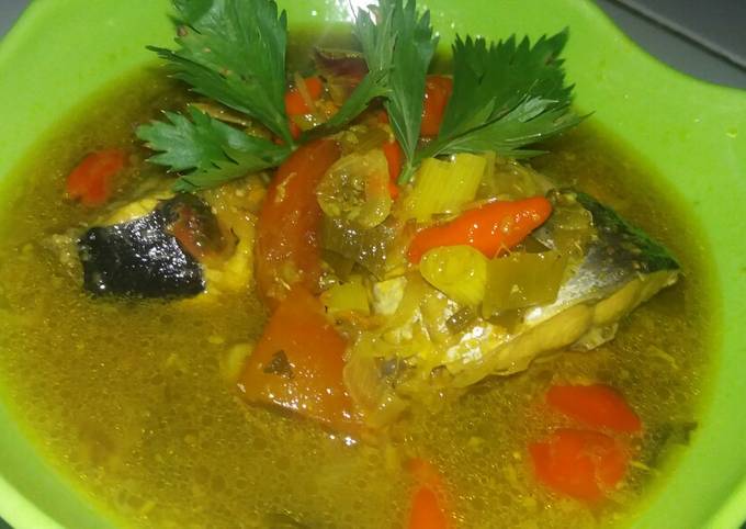 Resep Ikan Patin Kuah Kuning Oleh Mitha Retnose Cookpad