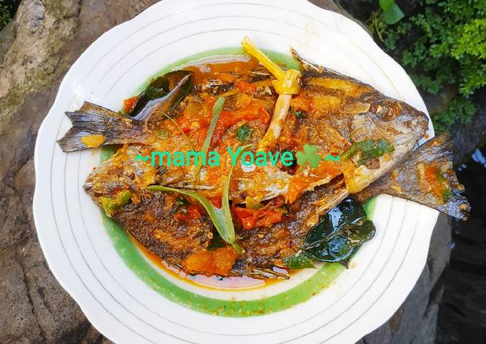 Resep Ikan Goreng Bumbu Bali Oleh Mama Yoave Cookpad