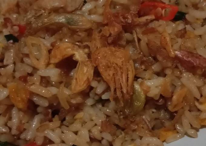 Resep Nasi Goreng Blue Band Oleh Iswari Ismi Cookpad