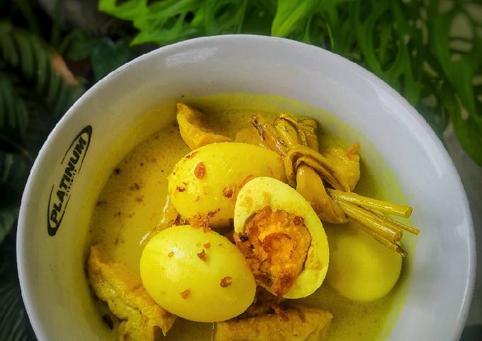 Resep Opor Telur Tahu Oleh Izsaiz Cookpad