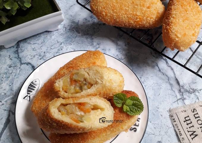 Resep Roti Goreng Isi Sayur Oleh Mama Fathan Cookpad