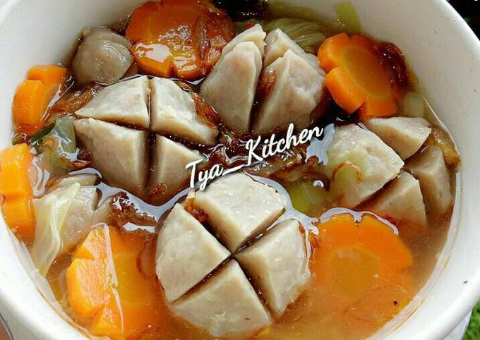 Resep Sop Baso Sederhana Oleh Tya Kitchen Cookpad