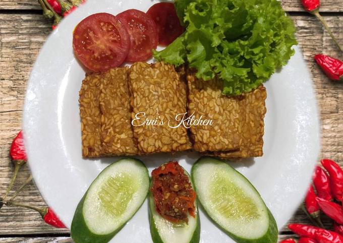 Resep Tempe Goreng Sambal Trasi Oleh Erni S Kitchen Rk Cookpad