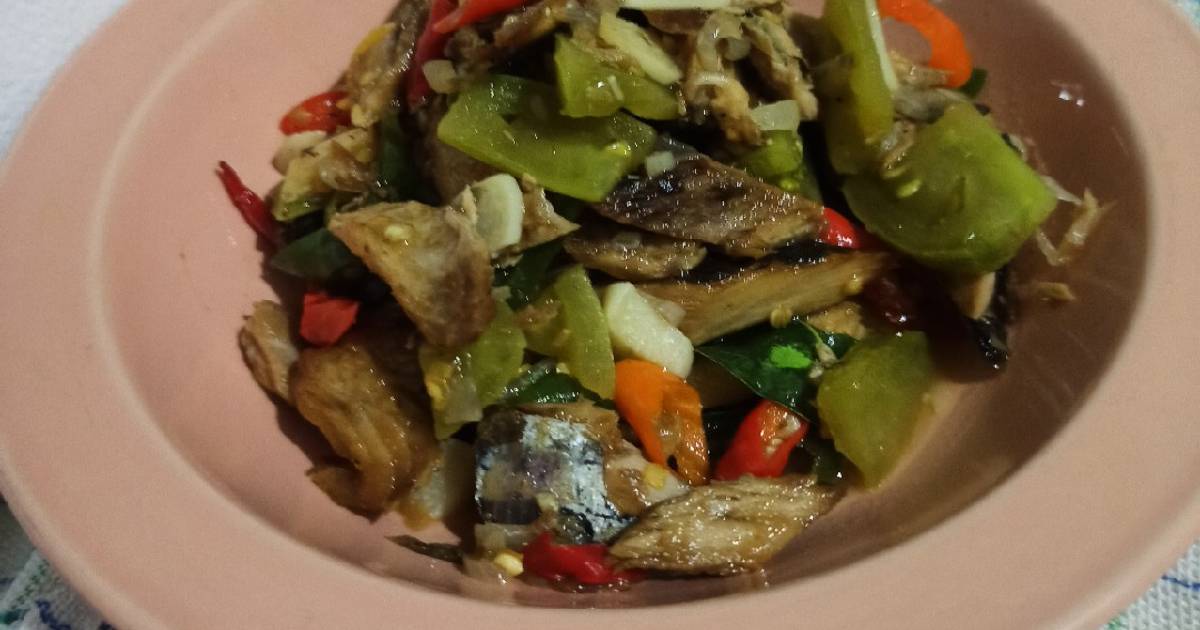 Resep IKAN TONGKOL PEDAS TOMAT HIJAU Oleh JheFood Cookpad