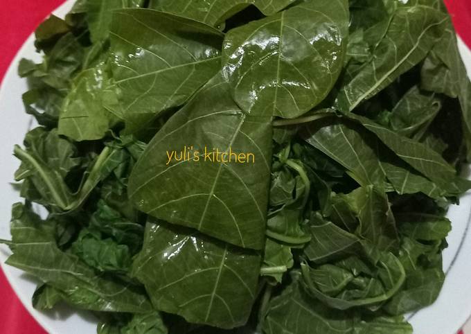 Resep Daun Singkong Rebus Oleh Yuli S Cookpad