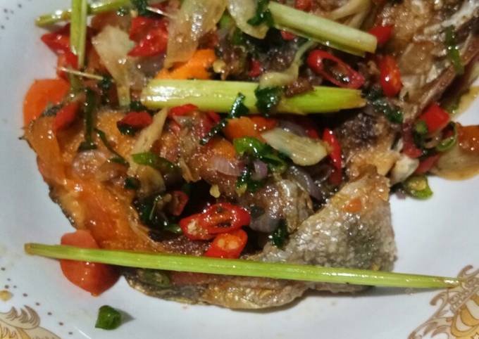 Resep Nila Goreng Sambal Sereh Oleh Reny Mkhoiroh Cookpad