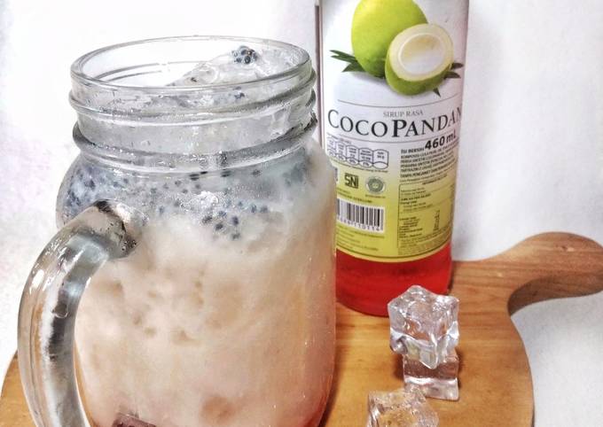 Resep Es Yakult Cocopandan Oleh Aniesaryono Cookpad