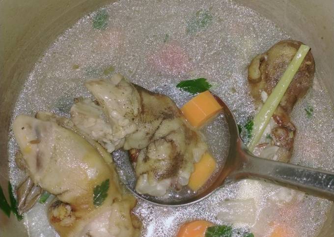 Resep Sop Kaki Kambing Kuah Bening Dan Segar Oleh Risma Cookpad