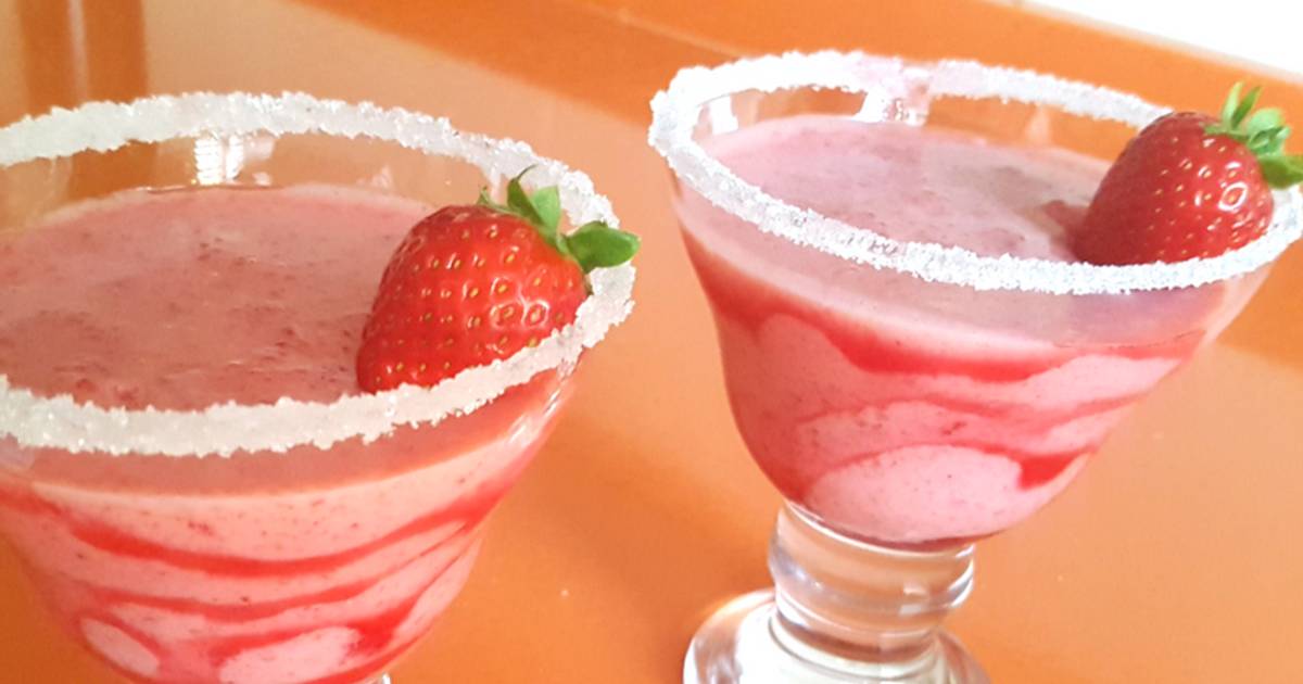 Cómo hacer mousse de fresa casero con gelatina y fresas naturales