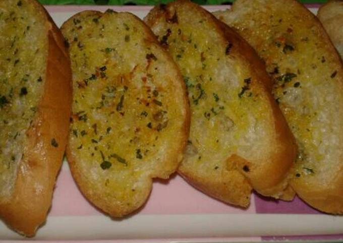 Resep Garlic Bread Rumahan Aja Oleh Ika Cookpad