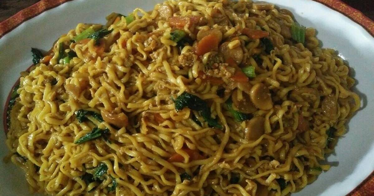 Resep Mie Goreng Sosis Oleh Rahma Bunda Radit Rafa Cookpad