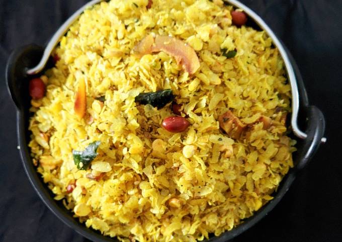 Roasted Poha Chivda Nagpur Recipe By Geeta Godhiwala Cookpad