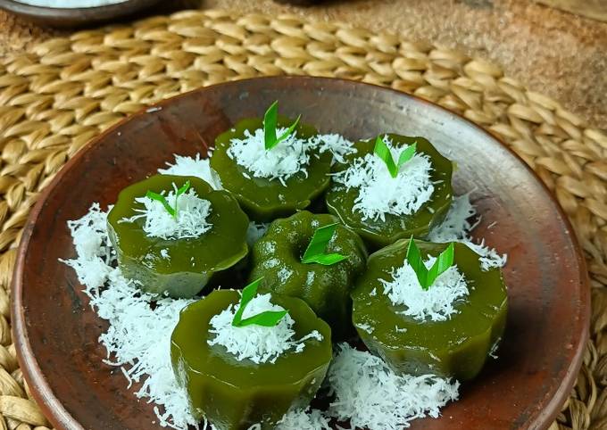 Resep Kue Lumpang Pandan Kuih Lompang Pandan Oleh Pawon Mommy Najam