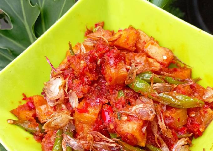 Resep Sambal Goreng Kentang Super Simple Oleh Mbaoppie Kitchen Cookpad