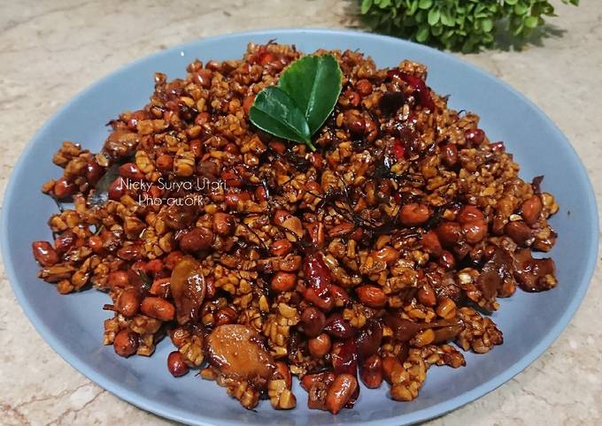 Resep Kering Tempe Kacang Bumbu Iris Oleh Nicky Surya Utari Cookpad