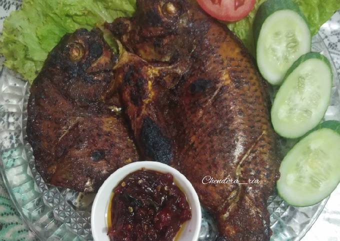 Resep Ikan Nila Bakar Santan Sambal Kecap Oleh Chendera Ria Lim Cookpad