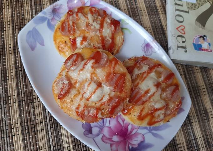 Resep Roti Pizza Mini Oleh Debora Dwi Cookpad