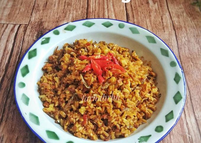 Resep Nasi Goreng Teri Oleh Farhah Cookpad