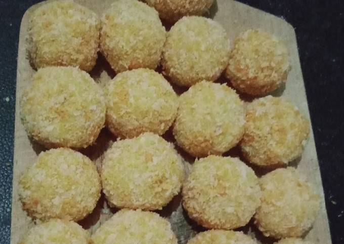 Resep Potato Cheese Ball Oleh Febrina Fransiska Mahendra Cookpad