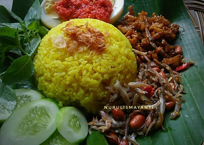 Resep Nasi Kuning Rice Cooker Oleh Nurul Ismayanti Cookpad