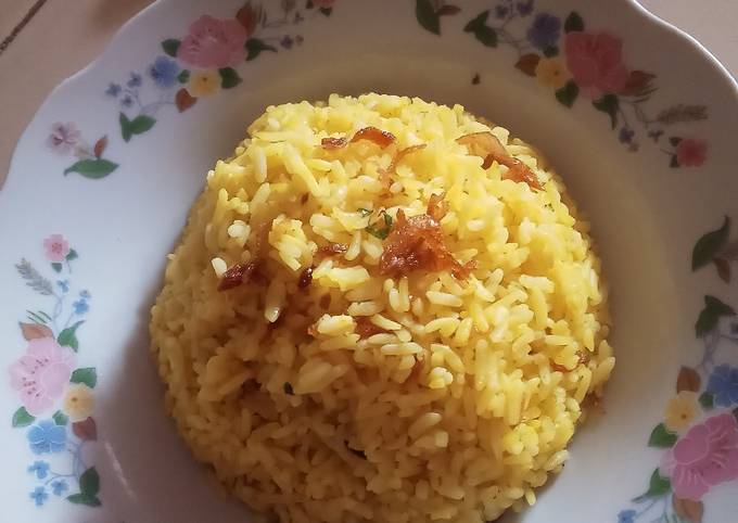 Resep Nasi Uduk Kuning Rempah Oleh Sri Astuti Cookpad