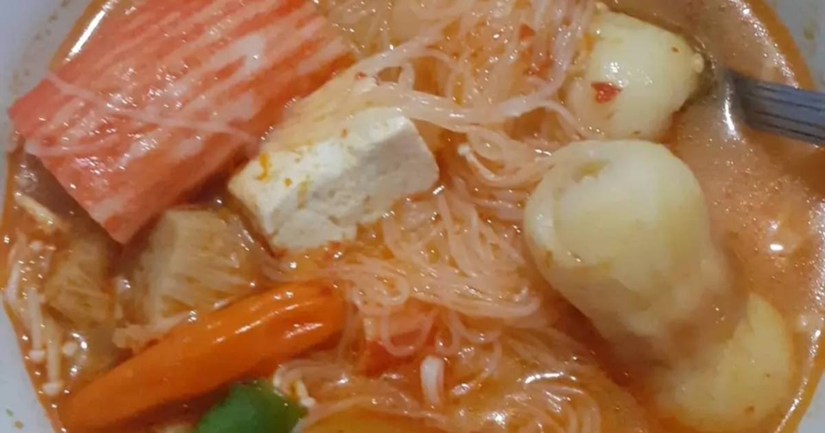 Resep Steamboat Kuah Tomyam Oleh Inayah Cookpad