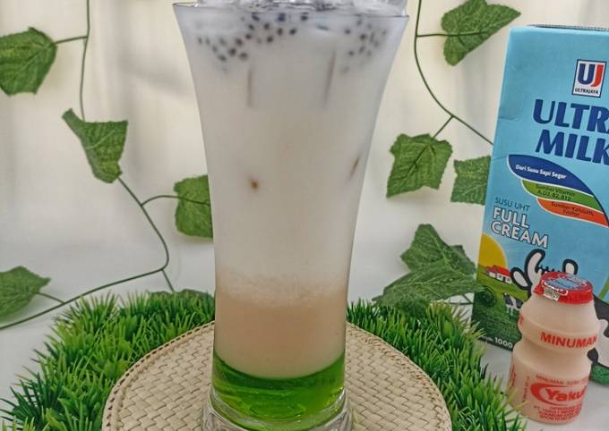 Resep Es Susu Melon Yakult Oleh Endah Mumpuni Cookpad