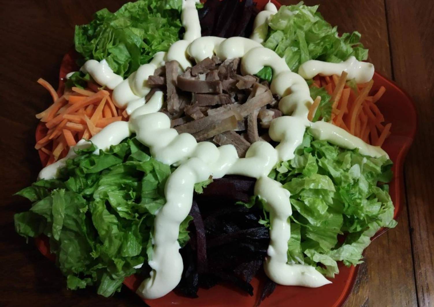 Салат из языка с овощами