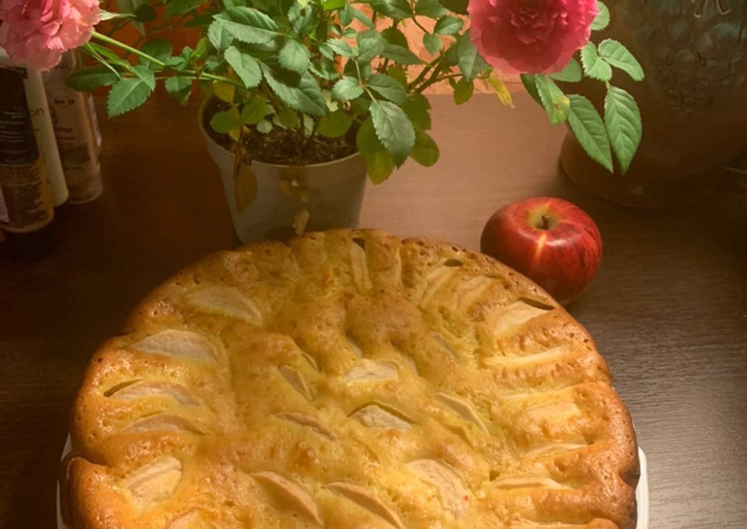 Творожная шарлотка с яблоками в духовке пошаговый рецепт с фото классический