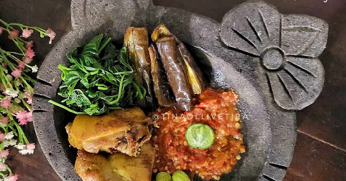 Resep Sambal Tempong Khas Banyuwangi Oleh Tina Ollive Cookpad