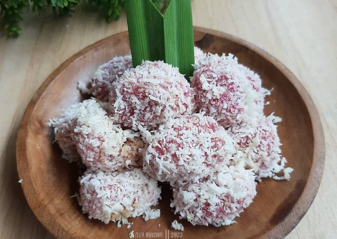 Resep Klepon Buah Naga Oleh Nur Ikasari Cookpad