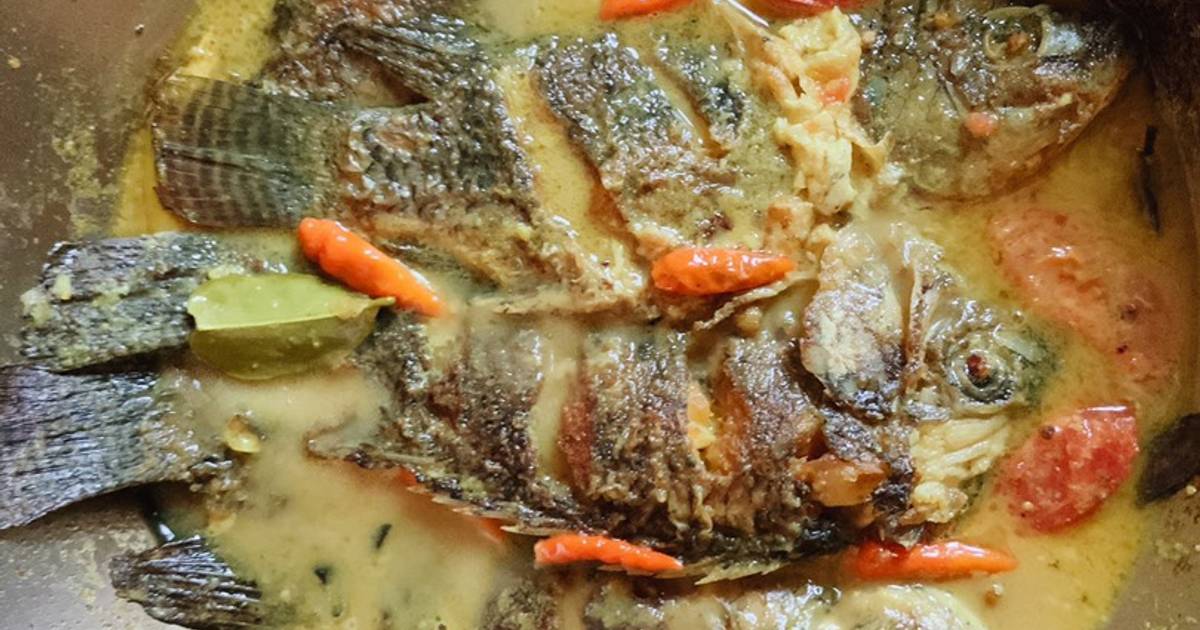 Resep Ikan Nila Kuah Kuning Oleh Chusnulliyna Cookpad