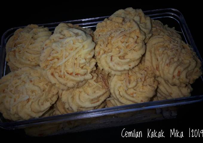 Resep Sagu Keju Renyah Oleh Erika Damayanti Cemilan Kakak Mika Cookpad